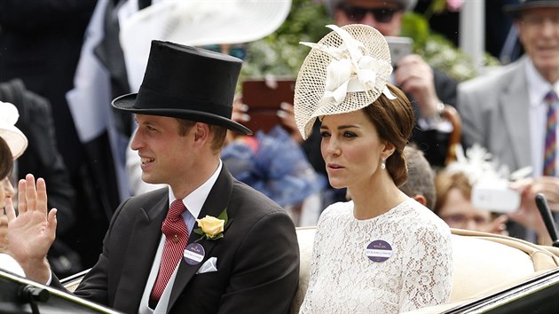 Princ William a jeho manelka Kate na dostizch (Ascot, 15. ervna 2016)