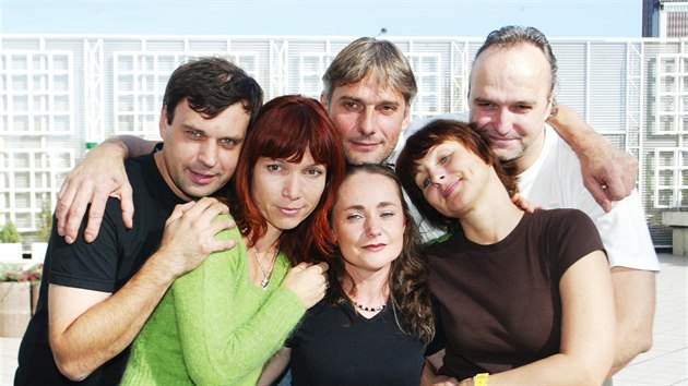 Petr Rychl, Stanislava Jachnick, Daniel Rous, Miriam Chytilov, Pavla Rychl a Rostislav tvrtlk (2004)