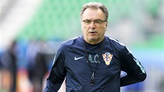 Trenér Ante Čačič na tréninku chorvatské reprezentace