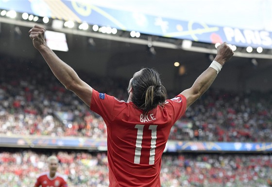 POSTUP. Gareth Bale zaídil Walesu tvrtfinále Eura.