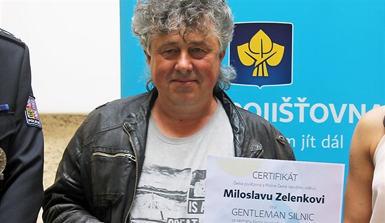 Miloslav Zelenka z Plánice získal ocenní Gentleman silnic. (22. ervna 2016)