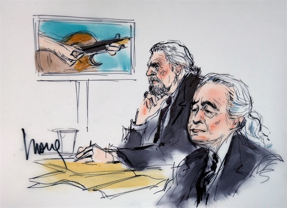 Robert Plant (vlevo) a Jimmy Page z kapely Led Zeppelin na kresbě ze soudní síně