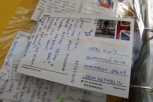 Hliníkovi píšou z celého světa, poštu dostal i ze Severní Koreje