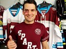 NÁVRAT. Jméno Ihna�ák se vrací na Spartu, na otce Petera navá�e syn Brian...
