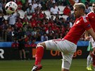 OFSAJD. Aaron Ramsey z Walesu sice brankáe Michaela McGoverna pekonal, ale...