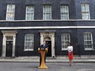Britský premiér David Cameron oznámil, e kvli brexitu na podzim rezignuje. U...