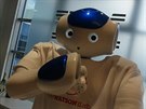 Brnnský robot Evan umí Gagnam style Macarenu i Jingle bells