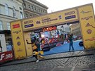 B�ci p�lmaratonu bojovali s kilometry i pekeln�m vedrem