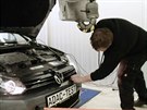 ADAC testuje závadný motor u Volkswagenu.