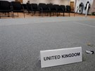 Prázdná místnost pro poádání tiskových konferencí Británie bhem summitu EU.