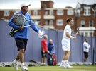 ZNOVU V AKCI. Andy Murray trénuje pod dohledem Ivana Lendla.