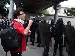 Paíané protestují proti pracovnímu zákonu. (28. ervna 2016)