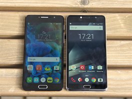 Alcatel Pop 4s (vlevo) a Vodafone Smart ultra 7 (vpravo) jsou v podstat...
