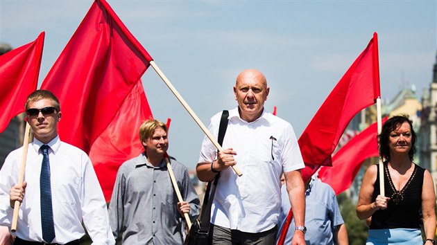 Odprci vlky a Severoatlantick aliance se seli na demonstraci na Vclavskm nmst (25. ervna 2016).