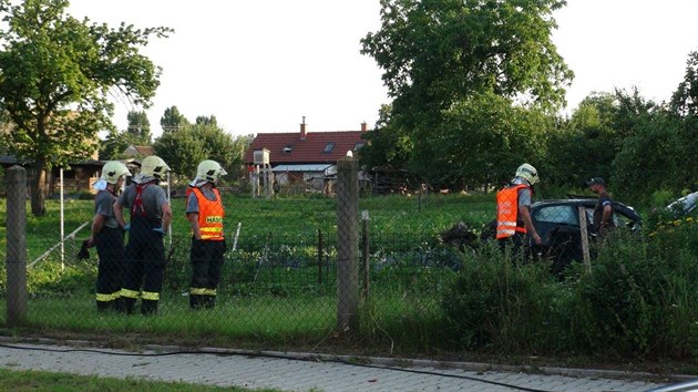 idi v  Libii proboural plot a skonil v zhonech (26.6.2016).