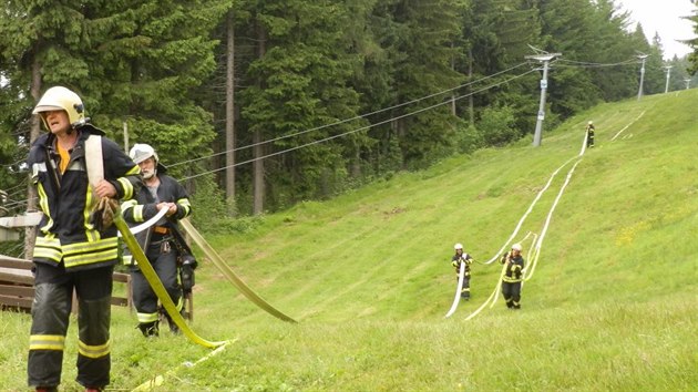 Por zniil ternn sekaku u vleku Andl v Krkonoch (21.6.2016).