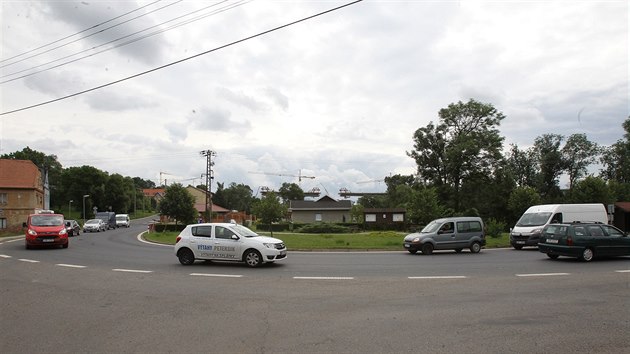 Vstavba mostu ve Velemylevsi na atecku.