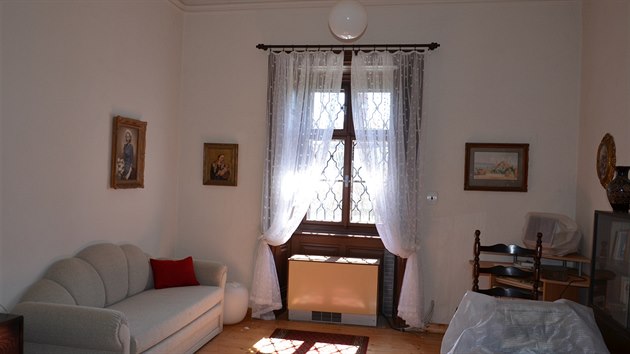 Litoho�, okres T�eb��. Za��tkem 19. stolet� pro�el z�mek p�estavbou.