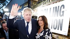 Bývalý londýnský starosta Boris Johnson se svou enou Marinou Wheelerovou...