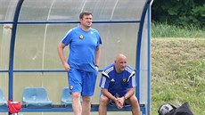 Trené�i Jihlavy b�hem p�ípravného zápasu s Táborskem.