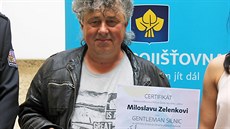 Miloslav Zelenka z Plánice získal ocenní Gentleman silnic. (22. ervna 2016)