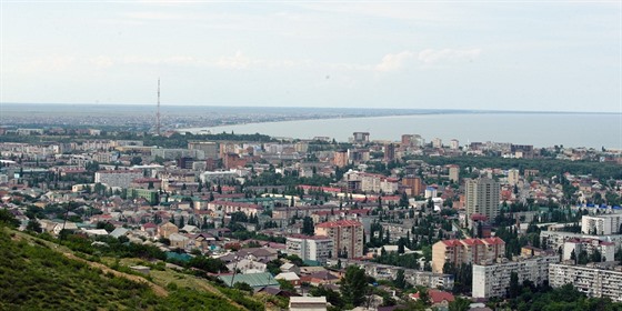 Pohled na město Machačkala.