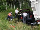 V Jaroov nad Neárkou se srazila dv osobní a jedno nákladní auto.