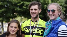 Milan Dzuriak chce letos pomoci dv�ma d�tem pochodem ze Sn�ky do Jirkova, �eká...