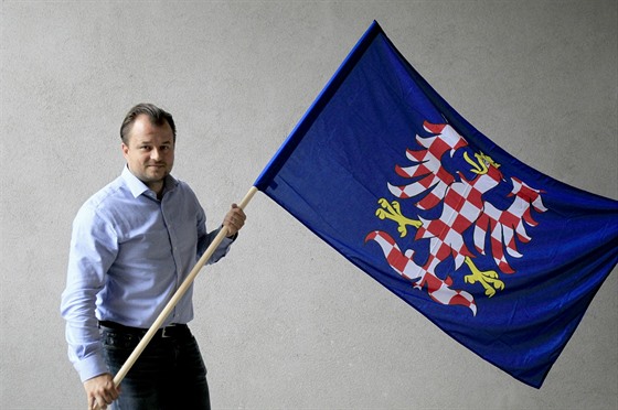 „Modrou“ verzi moravské vlajky obcím zdarma rozesílá brněnská firma Alerion (na...