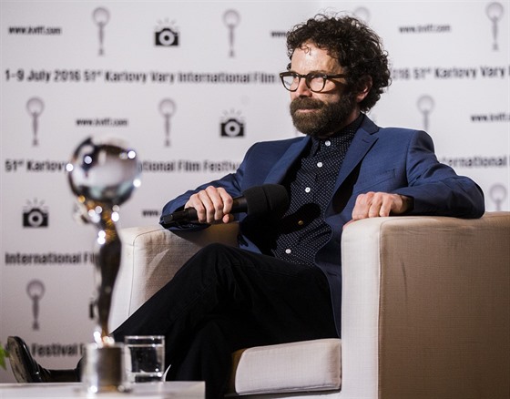 Charlie Kaufman pi natáení poadu Na plovárn (7. ervence 2016)