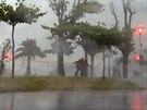 Tajfun Nepartak ádil na Tchaj-wanu. (8. 7. 2016)