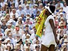 Americká tenistka Venus Williamsová bojuje v semifinále Wimbledonu proti...