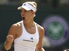 NA DOBRÉ CEST. Nmecká tenistka Agelique Kerberová se raduje v semifinále...