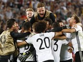 RADOST Z POSTUPU. Německo se raduje z postupu mezi nejlepší čtyři týmy...