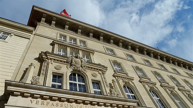 Budova rakouskho stavnho soudu ve Vdni (1. ervence 2016)