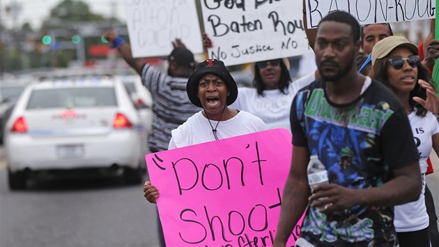Protesty po zastelen Altona Sterlinga v Louisian (7. ervenec 2016)