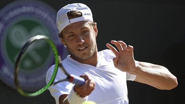 Lucas Pouille ve tvrtfinle Wimbledonu