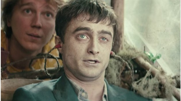 Daniel Radcliffe jako mrtvola ve filmu vcark
