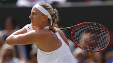 Petra Kvitová v dohrávce 2. kola Wimbledonu s Jekatěrinou Makarovovou.