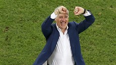 Francouzský trenér Didier Deschamps se raduje po vítzném semifinále...