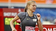 Julia Stpanovová v rozbhu na 800 metr
