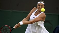 VELKÁ SNAHA A PORÁKA. Petra Kvitová ve druhém kole Wimbledonu. 