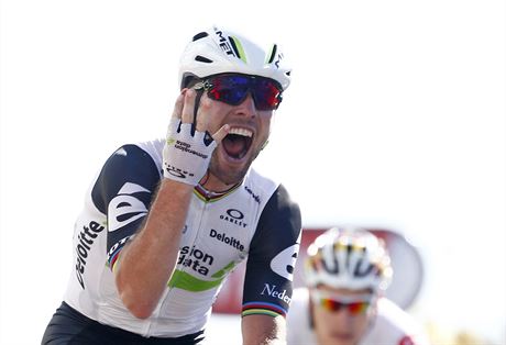 VTZ. Mark Cavendish vyhrl trnctou etapu leton Tour de France.