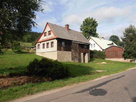 Albrechtice v Jizerskch horch, okres Jablonec nad Nisou. Ve staven s...