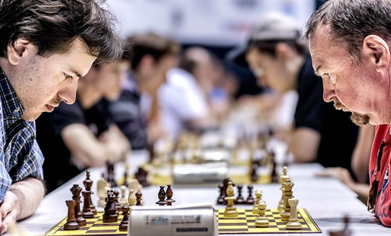 Do Pardubic nyní míří šachisté z celého světa.