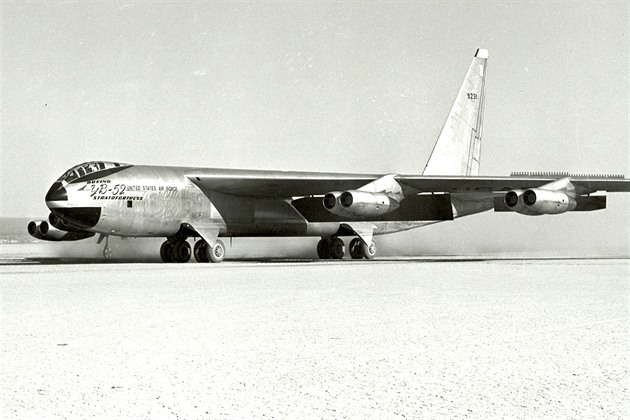 Osádkám ruských AWACSů padaly vlasy. Samotný Tu-126 kupodivu nespadl žádný