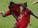TO JE PARÁDA! Portugalaci nahánjí Édera, stelce rozhodujícího gólu ve finále...