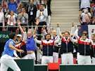 HOTOVO, POSTUPUJEME. Francouztí tenisté se radují z postupu do semifinále...