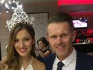 Andrea Bezdková a její hrdý tatínek na finále eské Miss 2016