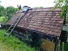Su�írna v Jest�ebí u �urá�� je men�í replikou p�vodní su�írny v Host�tín�.